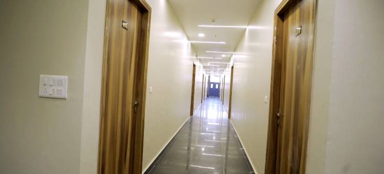 普希普迪酒店住所(Hotel Pushpdeep Residency)图片