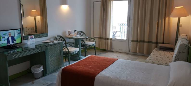 潘塔佐II酒店(Hotel Puntazo II)图片