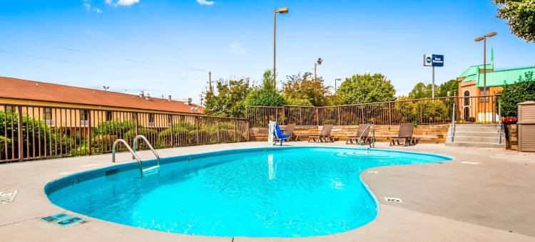 斯泰茨维尔贝斯特韦斯特酒店(Best Western Statesville Inn)图片