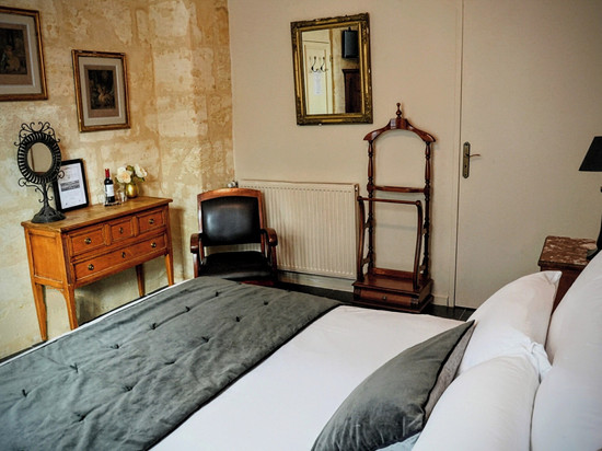 波尔多心脏民宿