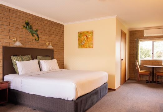 Hepburn Springs Motor Inn Hotel Overview