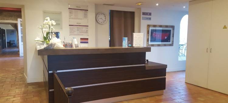 普罗旺斯地区艾克斯圣维多克山美居酒店(Hôtel Mercure Aix-en-Provence Sainte-Victoire)图片