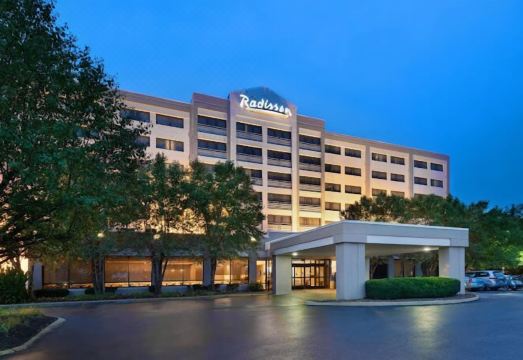 Radisson Hotel Phoenix AirportHotel Overview