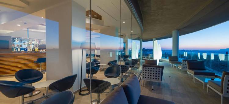 拉姆拉湾度假村(Ramla Bay Resort)图片