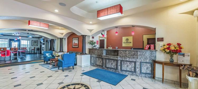 威德福南凯隆套房酒店(Clarion Inn & Suites Weatherford South)图片