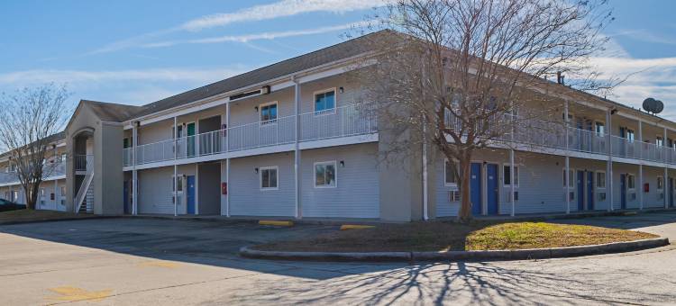 密西西比贝圣路易斯湾 6 号汽车旅馆(Motel 6 Bay Saint Louis, MS)图片