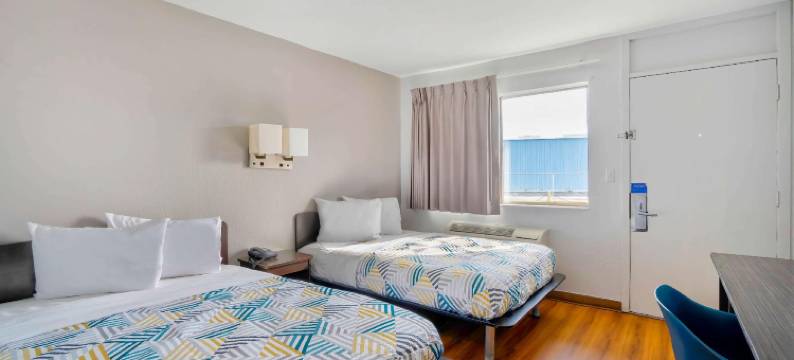 北卡罗莱纳兰伯顿 6 号汽车旅馆(Motel 6 Lumberton, NC)图片