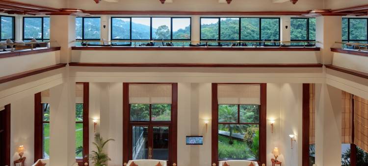 伯爵摄政酒店(Earl's Regency Hotel)图片