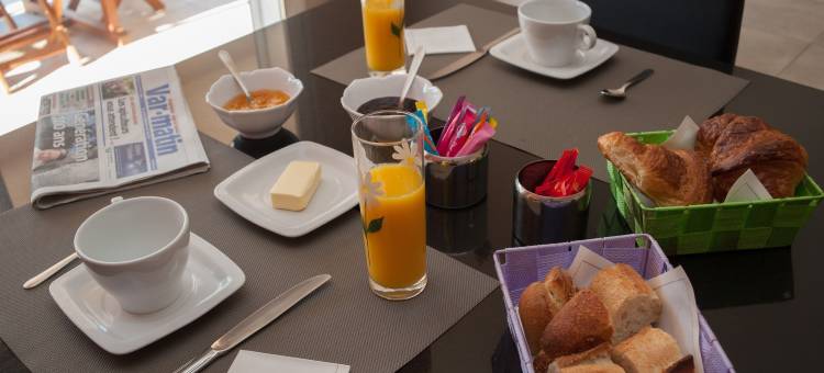 勒马斯皮纳德酒店(Le Mas Pinède)图片