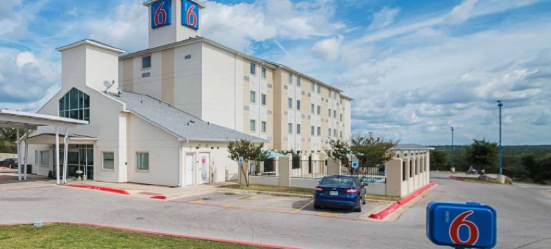 马布尔福尔斯6号汽车旅馆(Motel 6 Marble Falls, TX)图片
