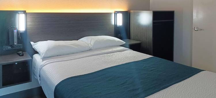 弗雷斯诺6号汽车旅馆- 黑石北(Motel 6 Fresno, CA - Blackstone North)图片