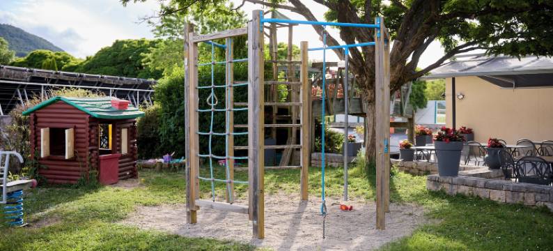 卡利斯格瓦丹酒店(Hôtel-Restaurant le Calice du Gevaudan - A75)图片