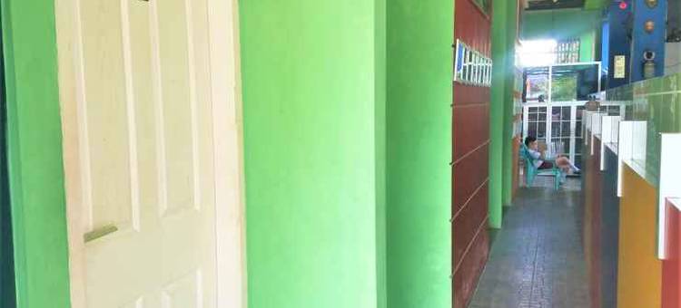 岑拉塔西伊斯兰家庭旅馆(Cendrawasih Syariah Homestay)图片