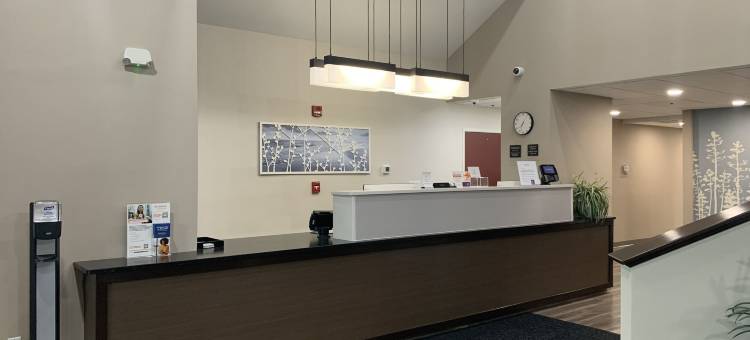加利福尼亚州MD睡眠套房酒店(Sleep Inn & Suites California MD)图片