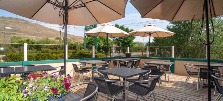 卡什溪桑德曼酒店(Sandman Inn Cache Creek)图片