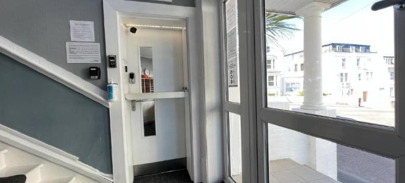 水晶海滩酒店(Crystal Beach Hotel)图片