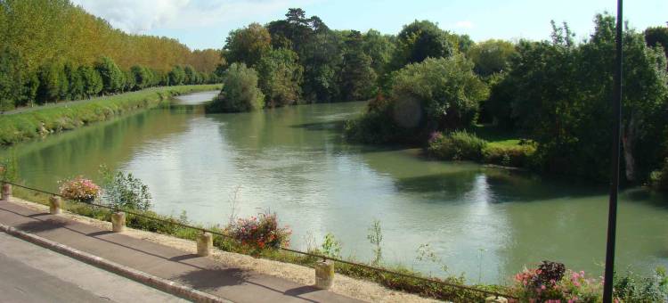 美人酒店(A la Belle Dame)图片