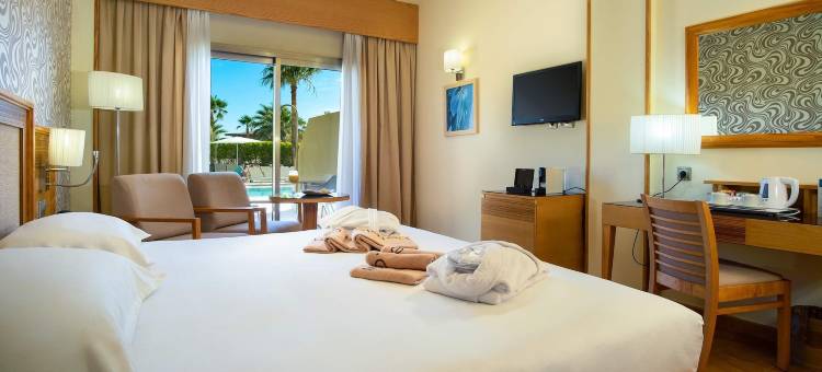 厄尔巴鲸鱼海岸沙滩与海水浴疗酒店(Elba Costa Ballena Beach & Thalasso Resort)图片