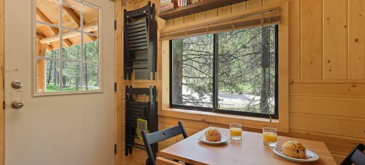 小狐狸(Little Fox by Kabino Fire Pit Large Yard Loft with Low Ceiling Grill WiFi)图片