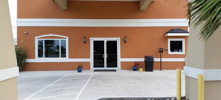 得克萨斯比维尔 6 号开放式公寓酒店(Studio 6 Beeville, TX)图片