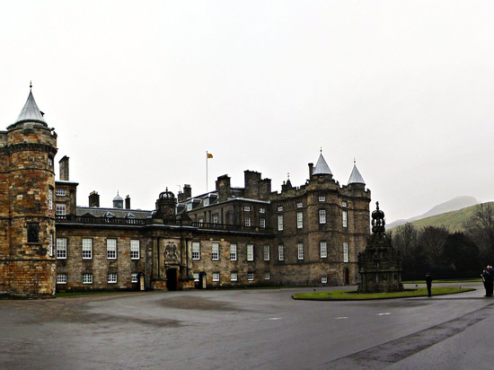 爱丁堡市中心智选假日酒店