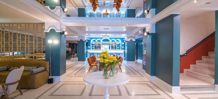 珀蒂宫特里亚纳小宫酒店(Petit Palace Puerta de Triana)图片