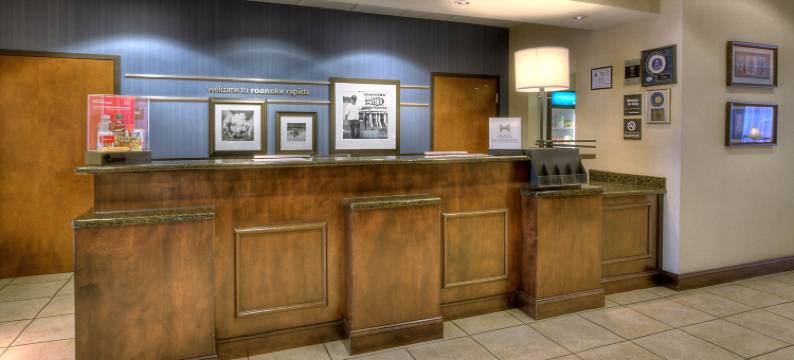 罗阿诺克拉皮兹希尔顿欢朋酒店(Hampton Inn Roanoke Rapids)图片