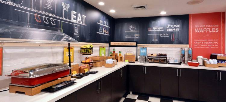 希尔顿欢朋酒店-罗利资本大道北(Hampton Inn Raleigh-Capital Blvd North)图片