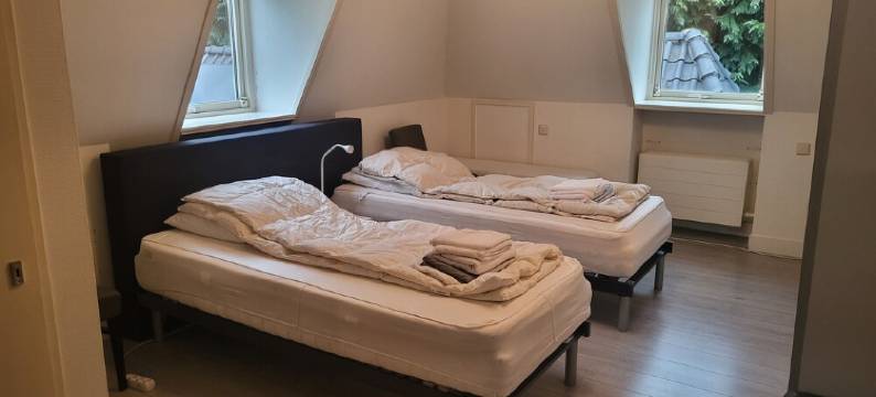 Lovely family home in Laren图片