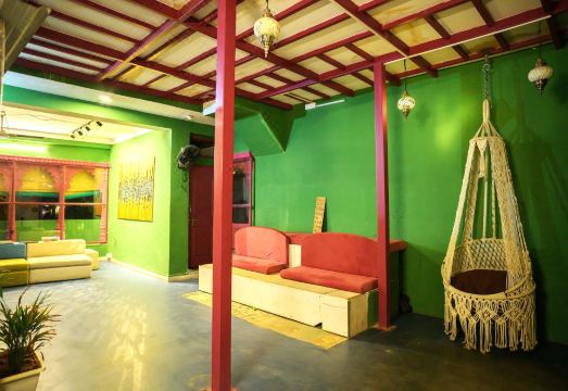 3 Raahi Hotel Overview