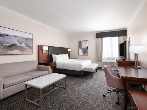 休斯顿市中心贝斯特韦斯特优质套房酒店