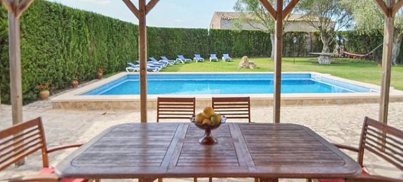 Farmhouse in Mallorca with Pool & Views图片