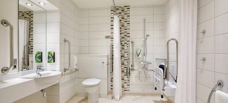 普瑞米尔贝德福德镇中心河畔酒店(Premier Inn Bedford Town Centre)图片