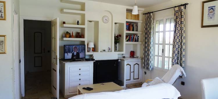 Holiday Home near Sevilla with Pool图片