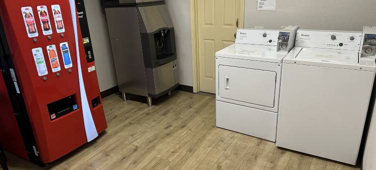 马里斯维尔红屋顶套房酒店(Red Roof Inn & Suites Marysville)图片