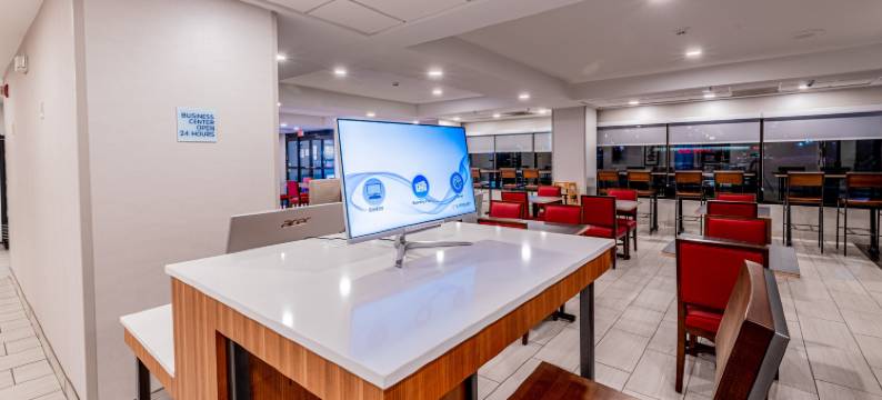 Holiday Inn Express 印第安纳波利斯南(Holiday Inn Express INDIANAPOLIS SOUTH by IHG)图片