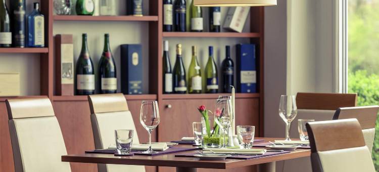 施韦因福特迈尼瑟尔美居酒店(Mercure Hotel Schweinfurt Maininsel)图片