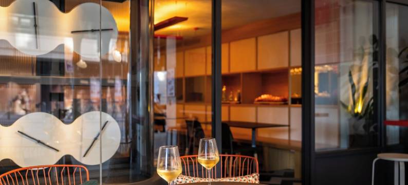 奥尼克斯·费拉住宿(Onix Fira)图片