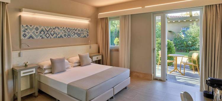 "塞雷纳斯巴德西度假村"(Is Serenas Badesi Resort)图片