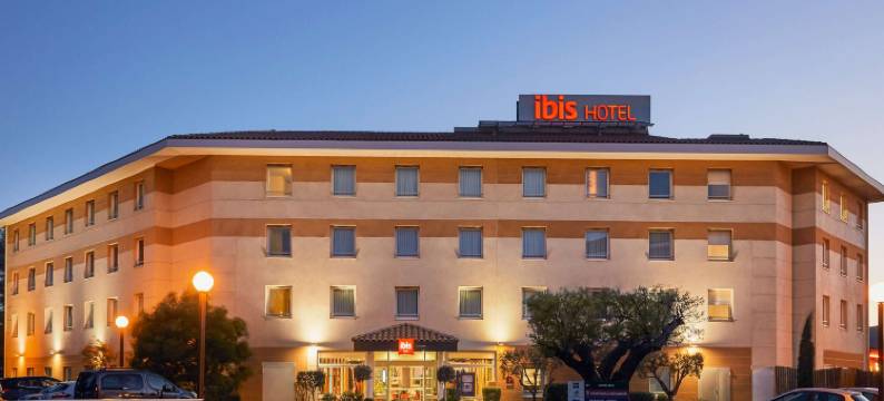 宜必思拉西约塔酒店(Ibis la Ciotat)图片