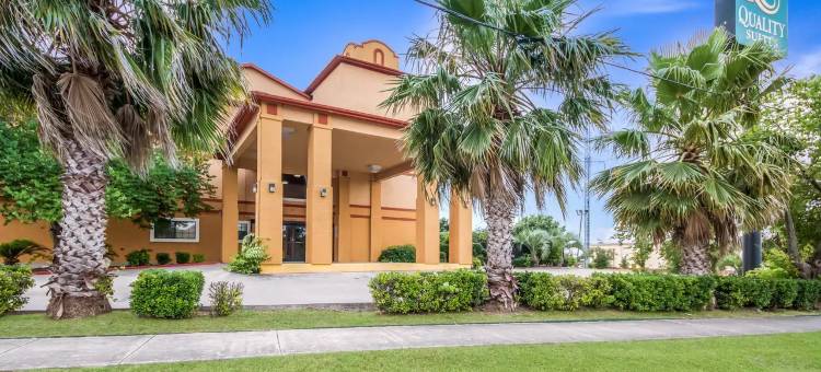 品质酒店套房圣安东尼奥布鲁克斯市基地(Quality Suites San Antonio Brooks City Base)图片