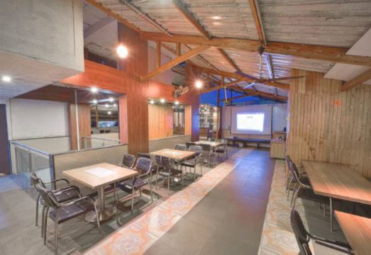 Hotel City Crown Kolhapur Hotel Overview