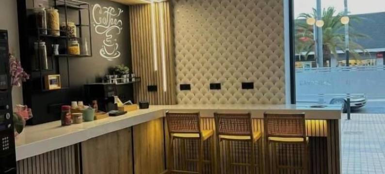 普埃尔托伦布雷拉斯旅馆(Hostal Hs Puerto Lumbreras)图片