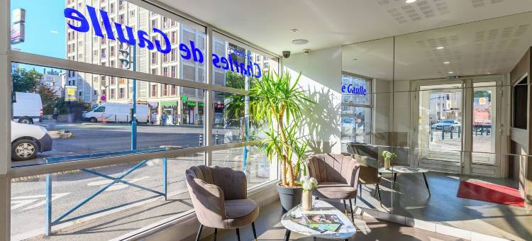 塞祖尔阿菲尔庞坦查尔斯戴高乐酒店(Séjours & Affaires Pantin Charles de Gaulle)图片