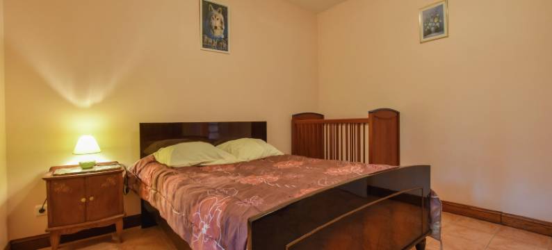 Holiday home with private garden图片