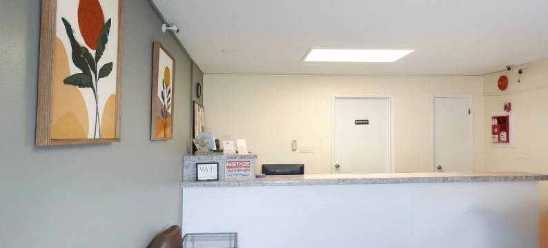 奥斯卡卢萨酒店靠近埃迪维尔(Hotel O Oskaloosa Near Eddyville)图片