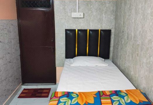 Radha Krishna Home Hotel Overview