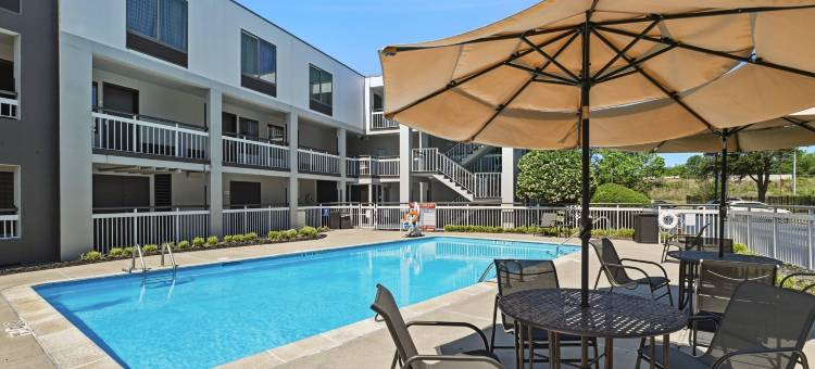 亚特兰大东北-德卢斯品质酒店(Quality Inn Duluth - Atlanta Northeast)图片