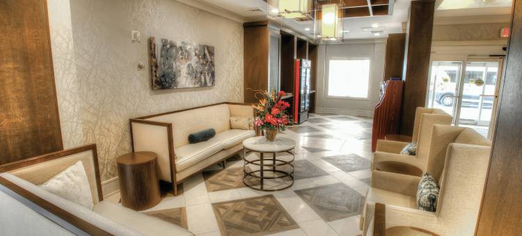 希尔顿逸林套房酒店-亚特兰大电池区(Doubletree Suites by Hilton at the Battery Atlanta)图片
