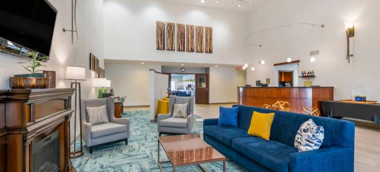 拉皮德城舒适套房酒店及会议中心(Comfort Suites Conference Center Rapid City)图片